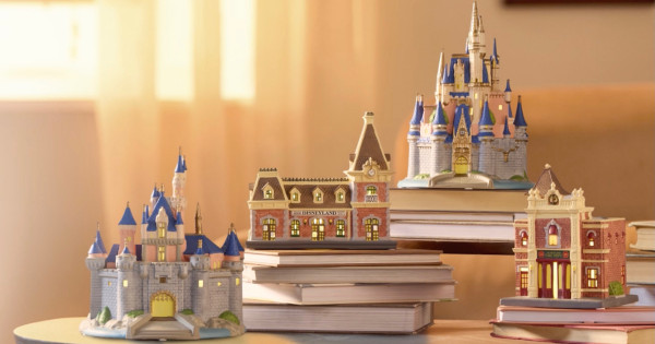 New D23 Light-Up Disney Park Icons Land On Disney Store