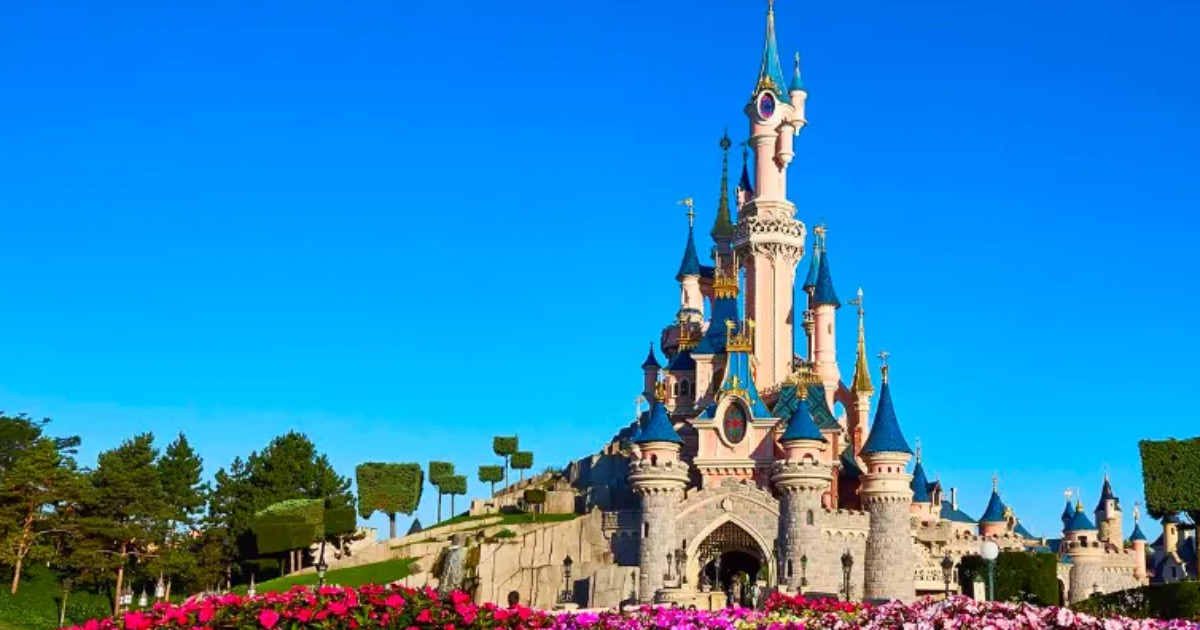 How Far In Advance Can You Book Disneyland Paris? 2027/2028