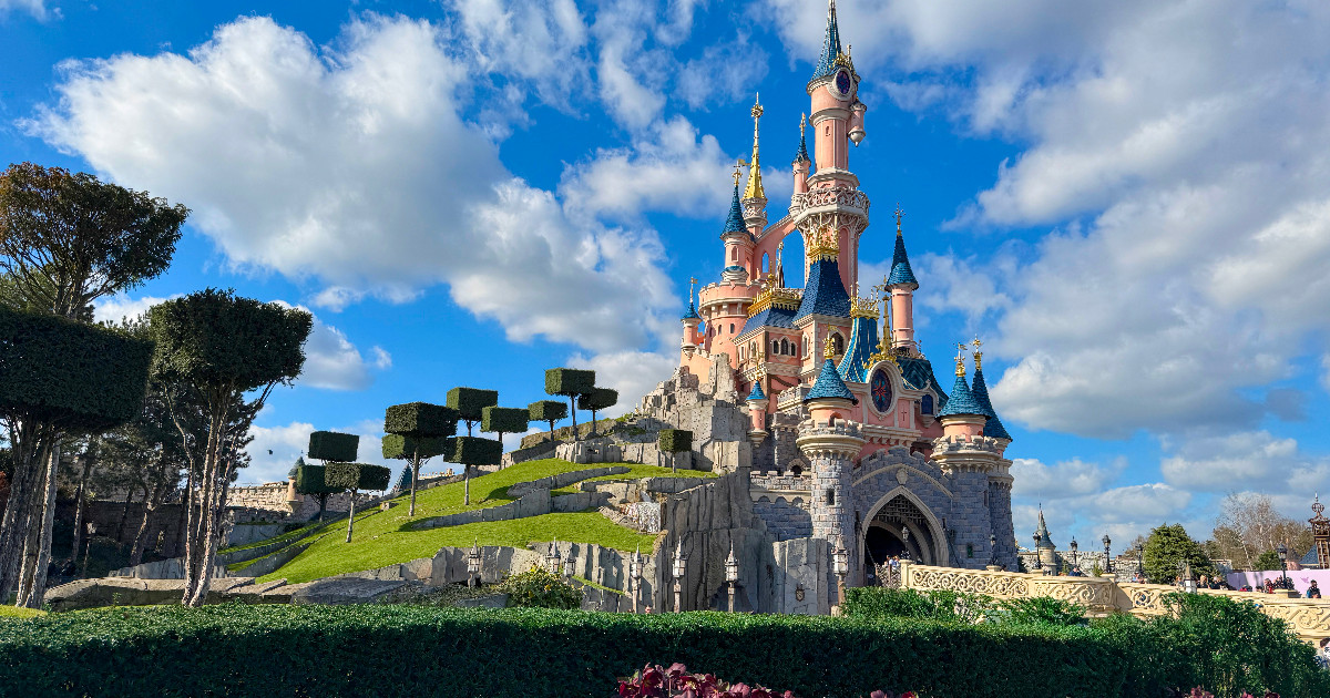 Disneyland Paris Price Calendar: Tips &amp; How It Works
