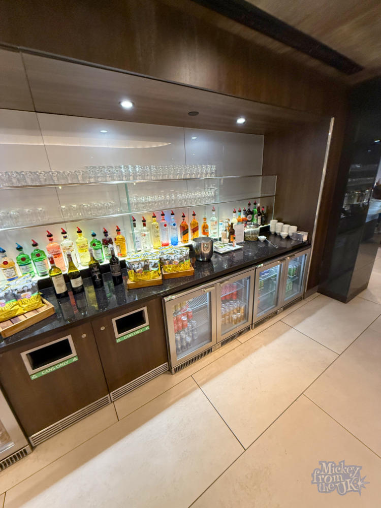 British Airways London Gatwick Club World business lounge self-serve spirits bar