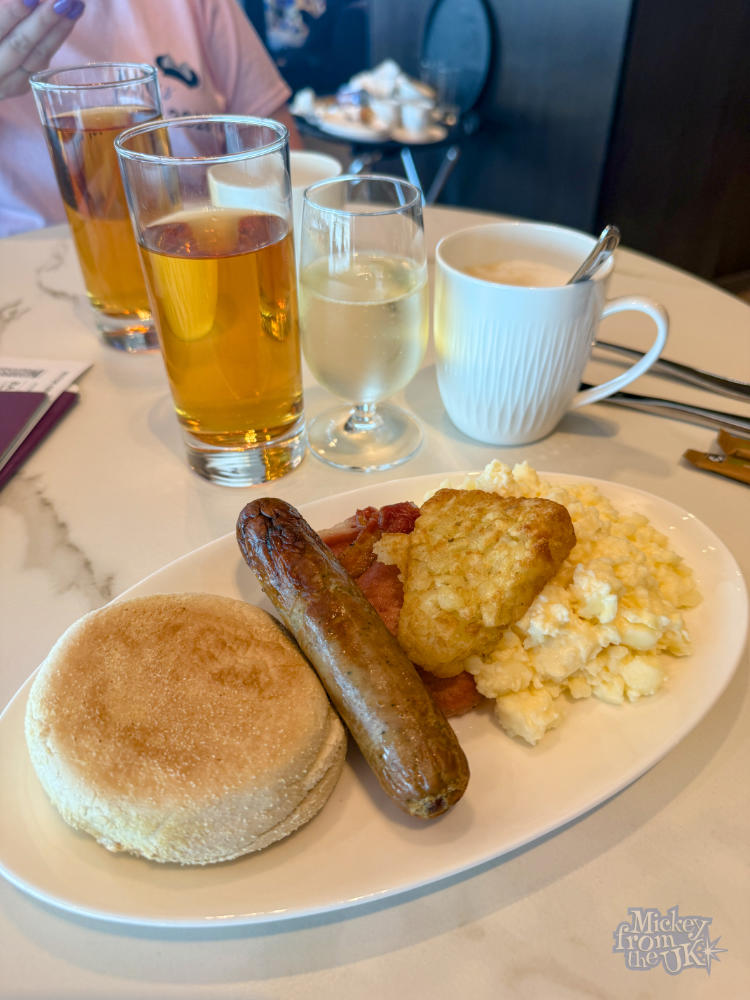 British Airways London Gatwick Club World business lounge breakfast plate