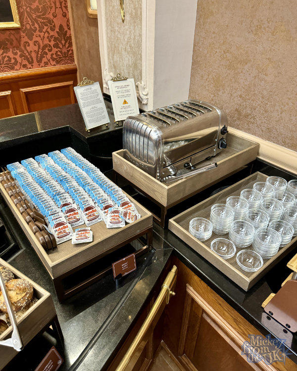 Disneyland Hotel Breakfast Disneyland Hotel Breakfast