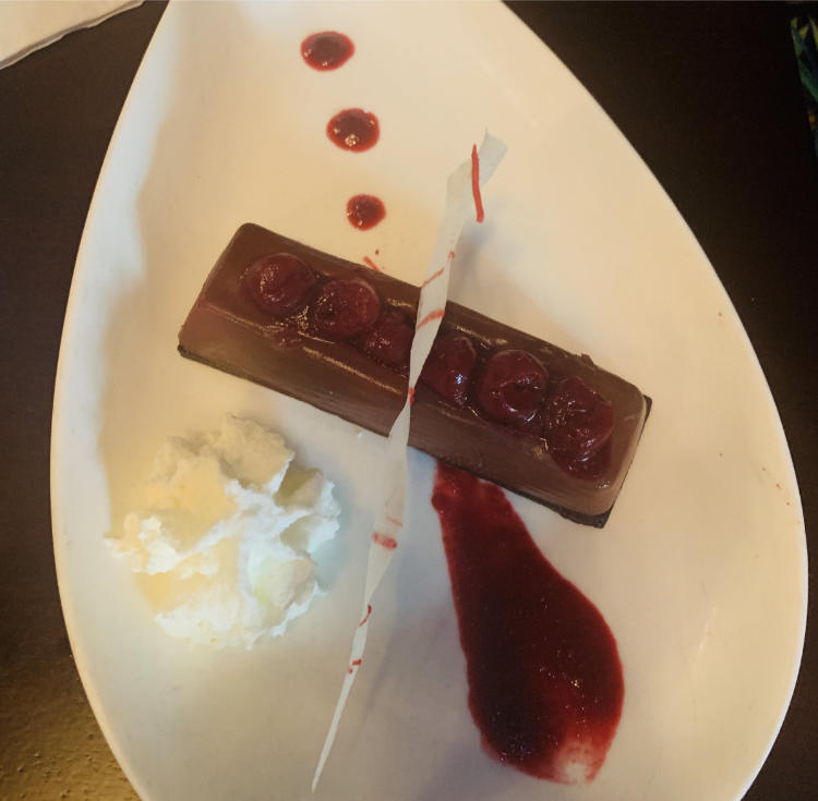 Mama Melrose Entree Dessert