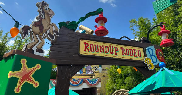 Roundup Rodeo BBQ Review At Disney`s Hollywood Studios